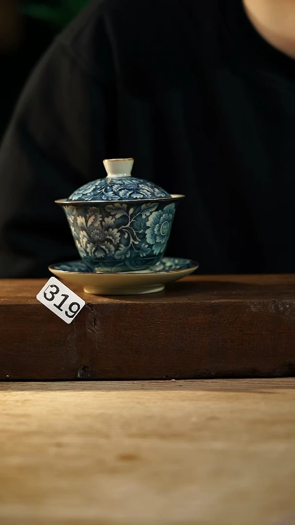 瓷片设计师手作！！落单设计师系列！！汝窑繁花三才盖碗