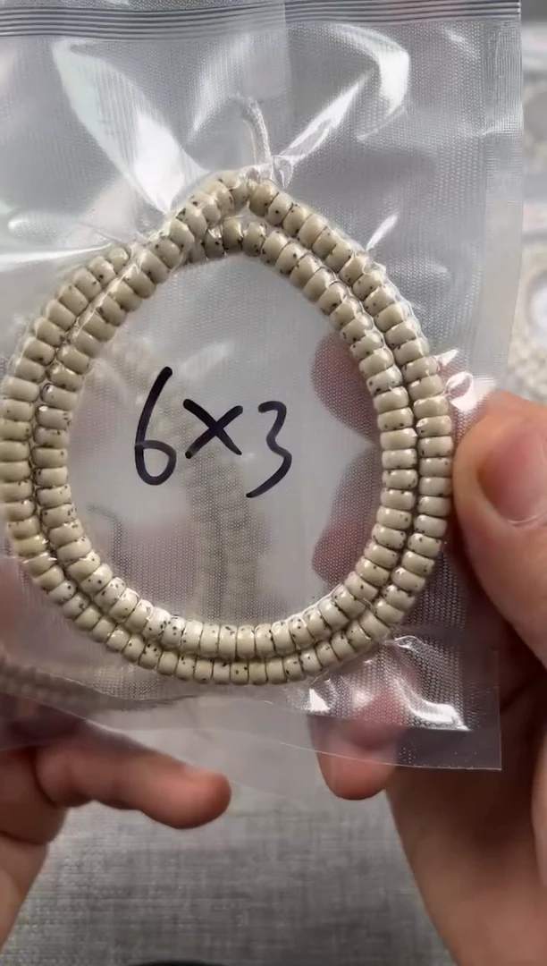 【闪购商品】星月菩提手串6*3白冰玉化留白药片108