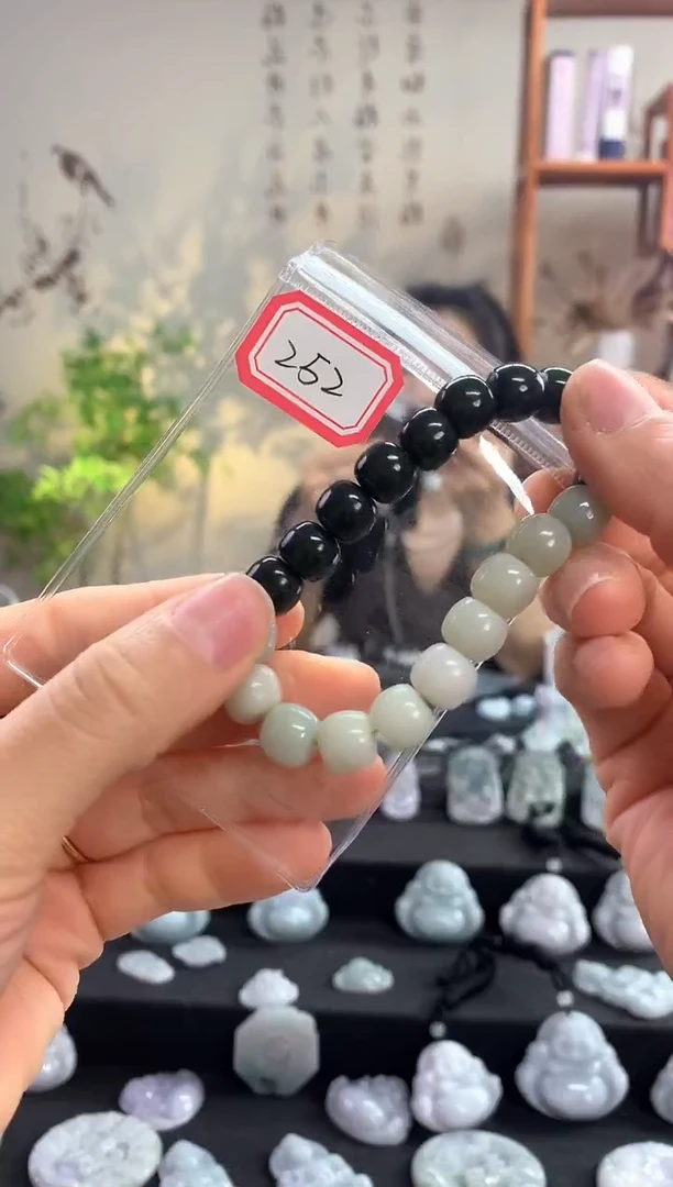 【闪购商品】和田玉手串未镶嵌手串252