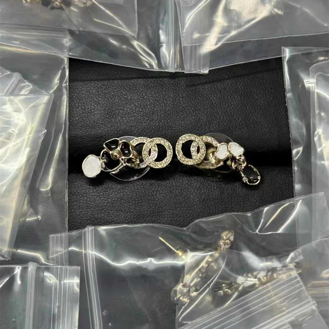 钛钢耳饰 8287新款小香风耳钉高版本香家双C字母星星耳饰女