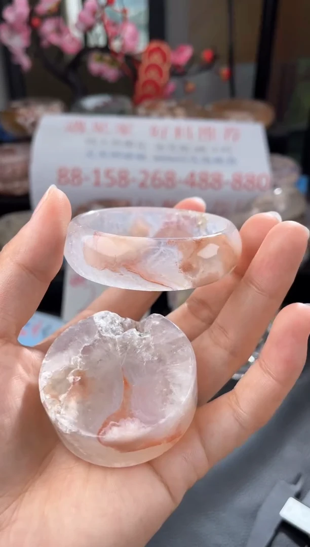 【闪购商品】石英质玉手镯未镶嵌51