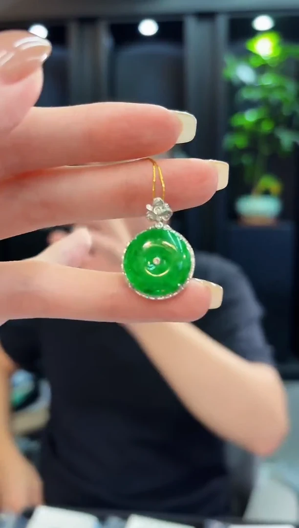 吊坠(不含链)18K金镶嵌翡翠 缅料A货/支持复检/一件