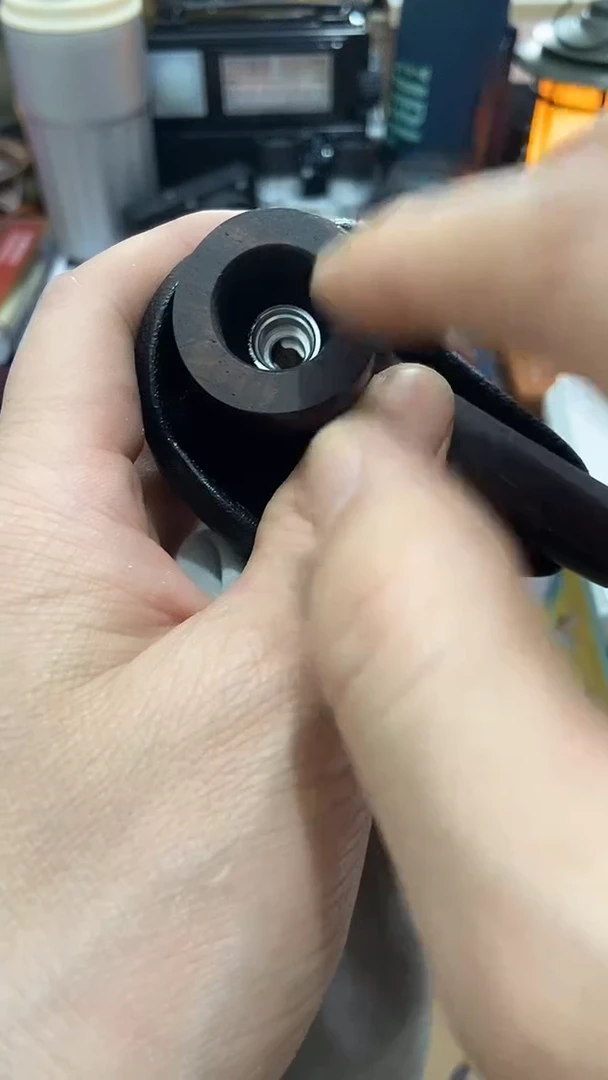 瓷片闪购商品  如图所示