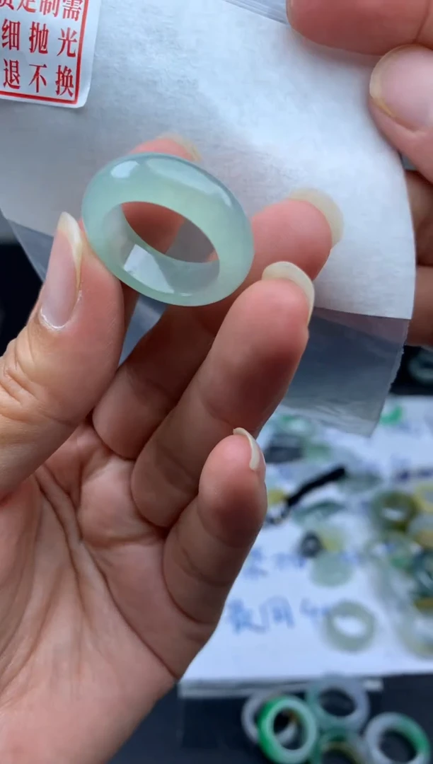 定制翡翠未镶嵌毛货需精细抛光戒圈 15#