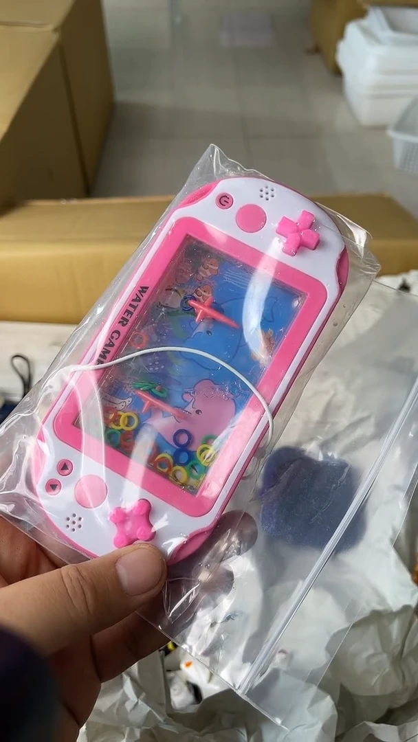 @**姆日瓷回流粉色游戏机