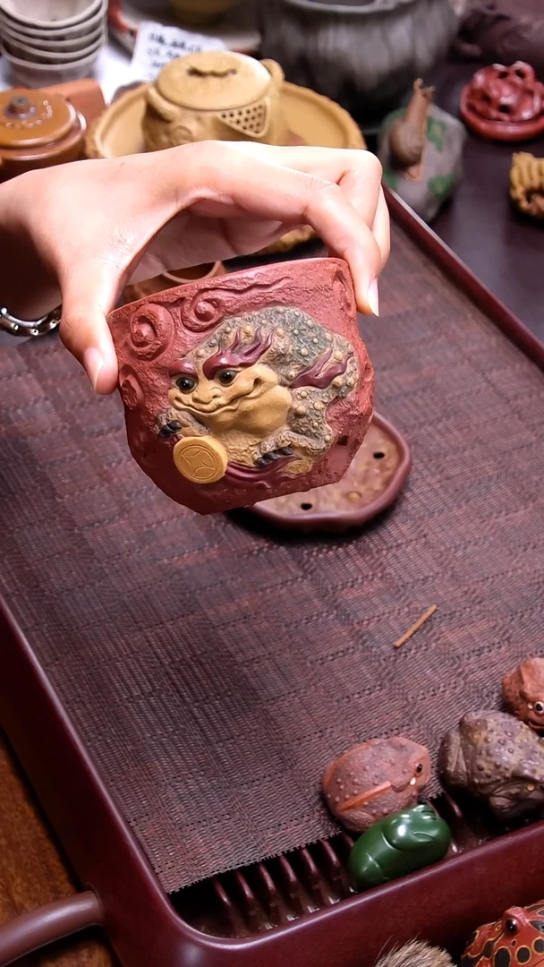 子夜原创《手上有钱杯》