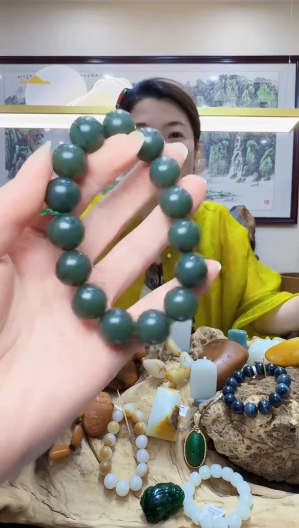 和田玉未镶嵌吊坠(不含链)手串