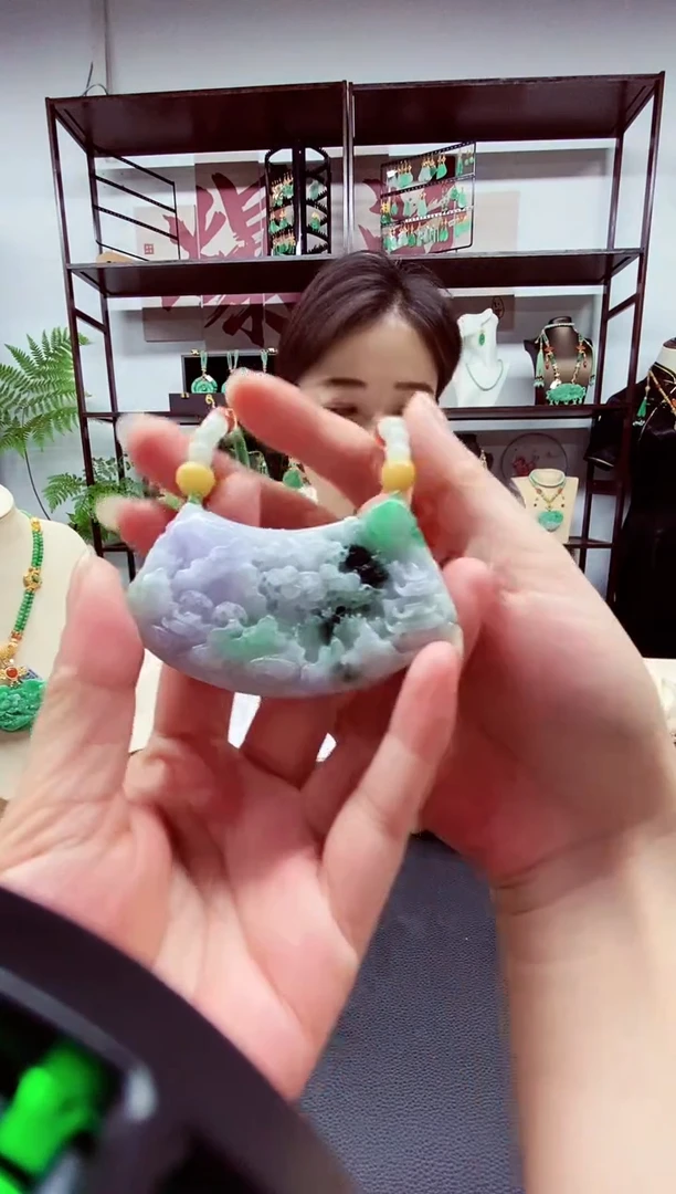 翡翠未镶嵌颈饰翡翠吊坠