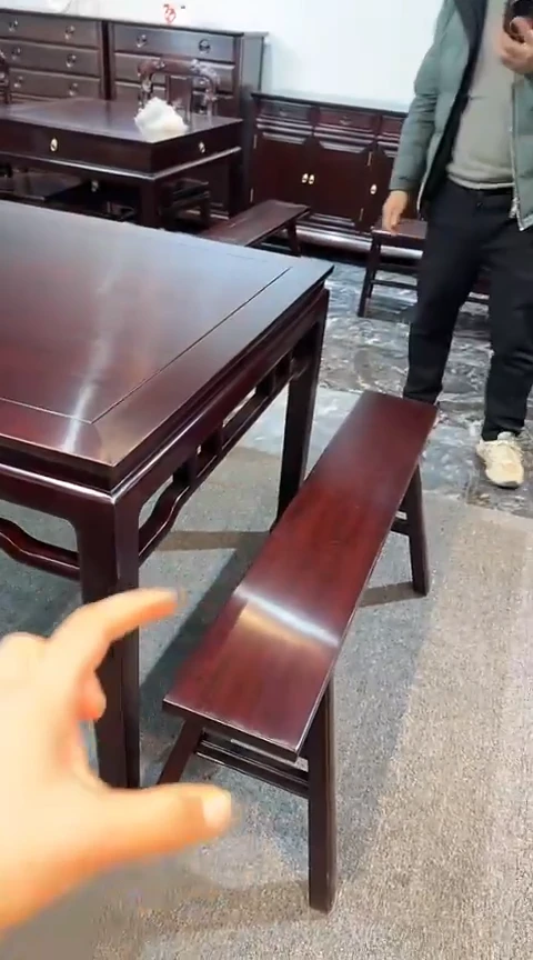 黑酸枝木类家具1八仙桌+4长凳