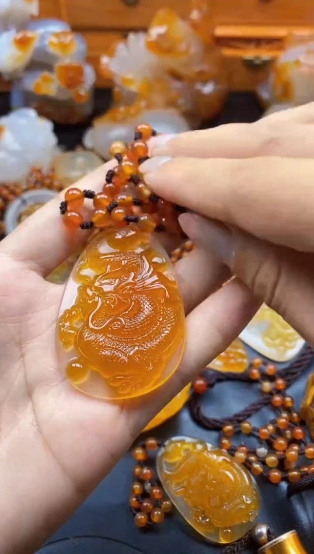 玛瑙/玉髓颈饰未镶嵌ll