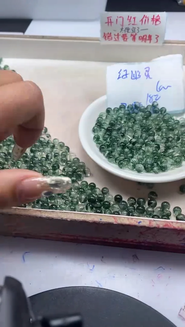 【闪购商品】水晶颈饰未镶嵌w139绿幽灵烤色6mm*30颗