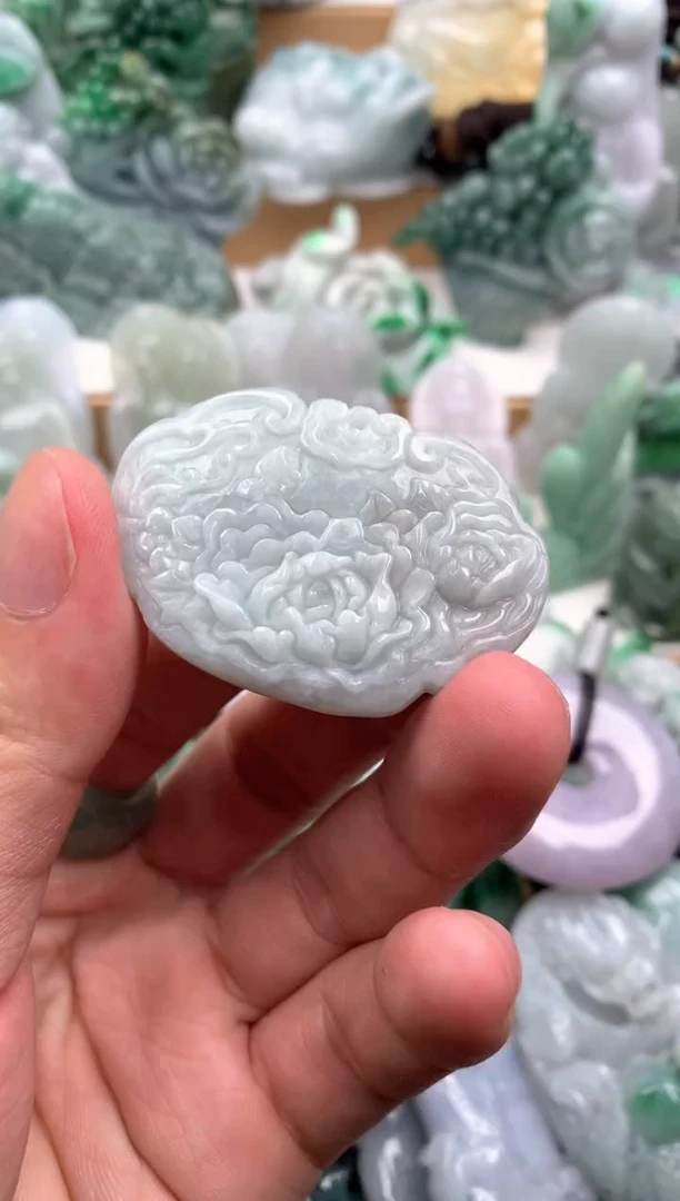 吊坠(不含链)未镶嵌翡翠1