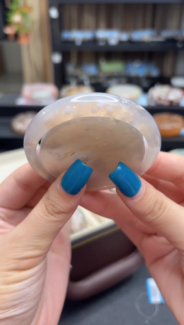 未镶嵌手镯石英质玉150(56圈赠送镯心)