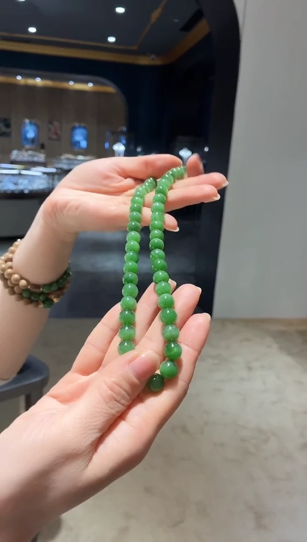 颈饰未镶嵌和田玉（碧玉）12【】不退不换珠径10
