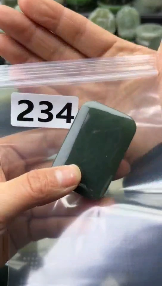 未镶嵌和田玉珠宝半成品牌子