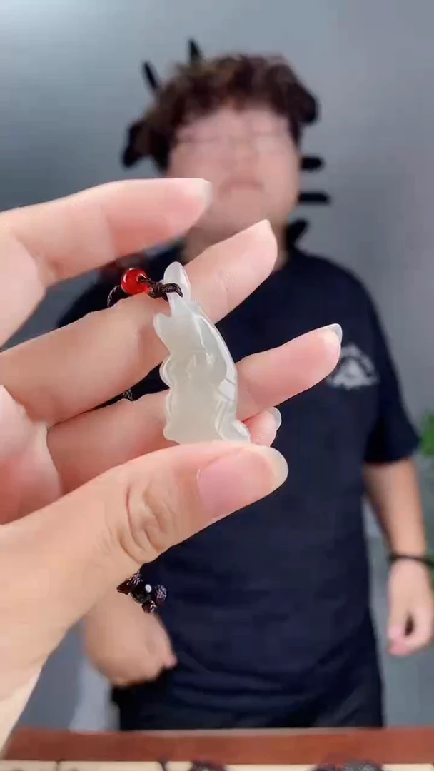 和田玉未镶嵌颈饰拍一发一，多样性发货