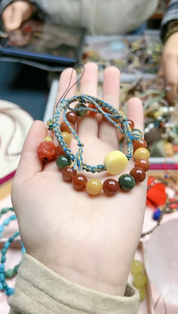 【闪购商品】蜜蜡裸石未镶嵌蜜蜡手绳套装*1 YX