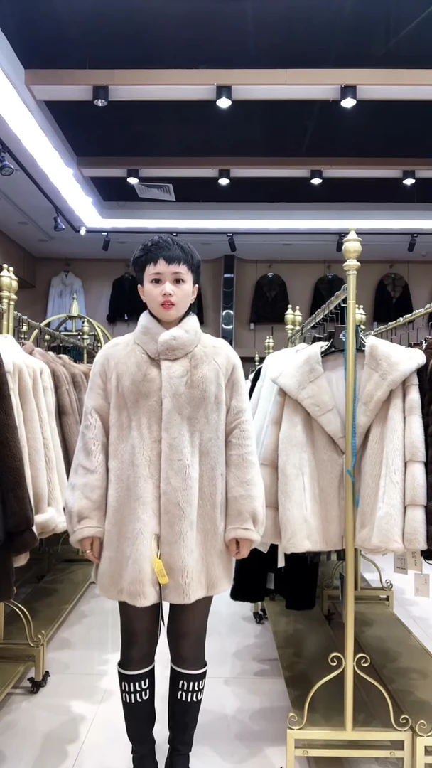 新款进口水貂大衣女中长款立领米黄色