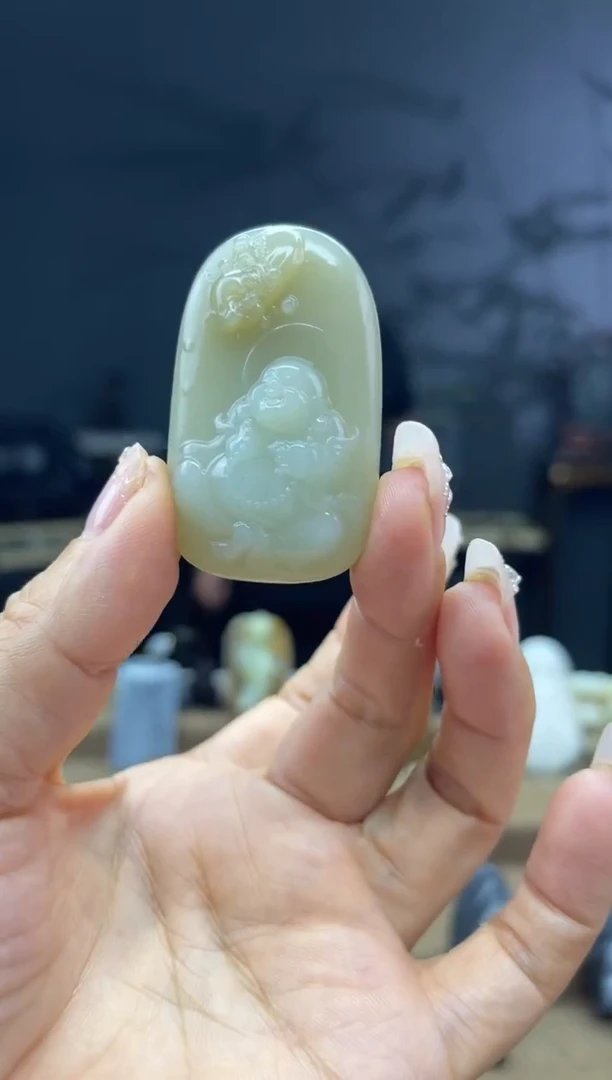 颈饰未镶嵌和田玉1