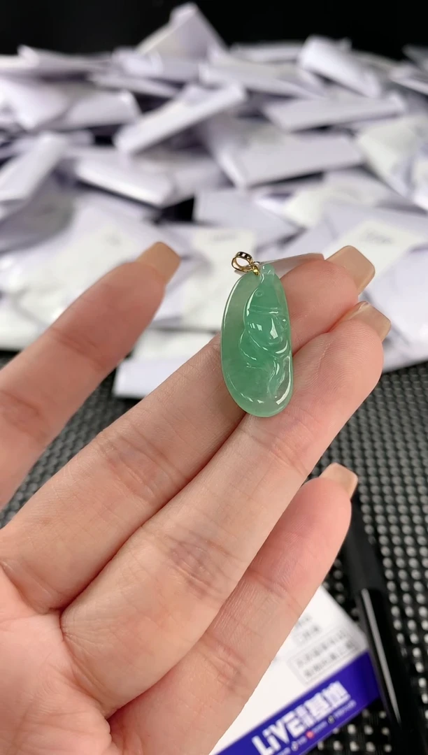 【闪购商品】翡翠颈饰18K金镶嵌翡翠10