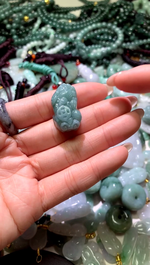 吊坠(不含链)未镶嵌翡翠1