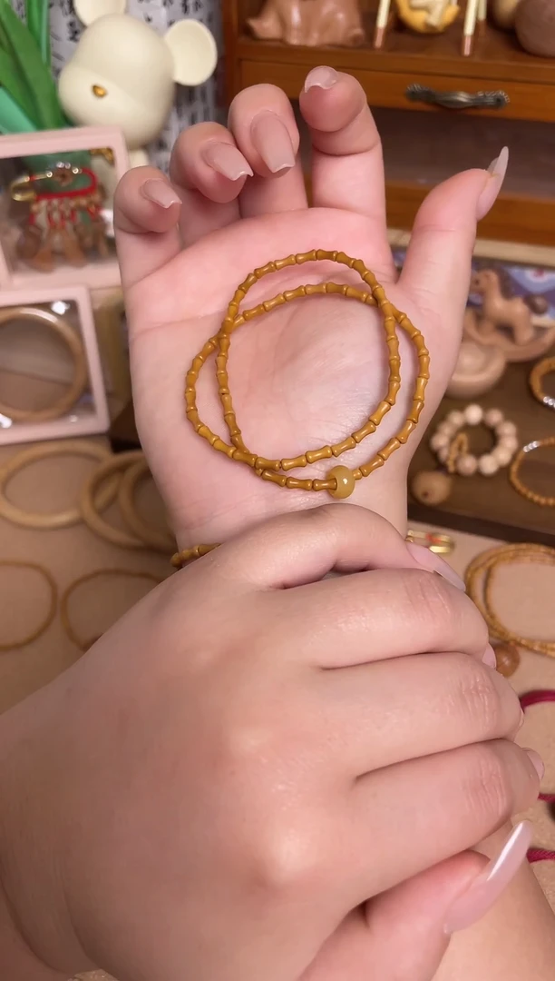 双圈竹节素款加黄跑环一物一拍