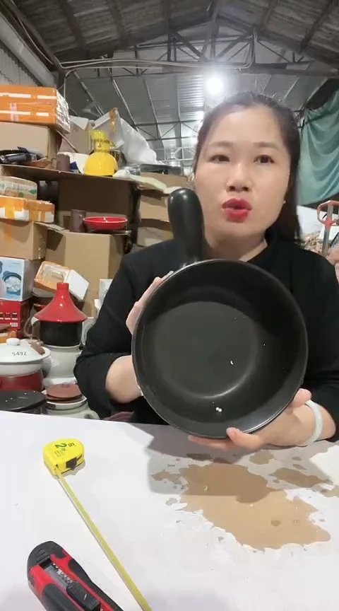 陶5470瑕疵黑色手把锅