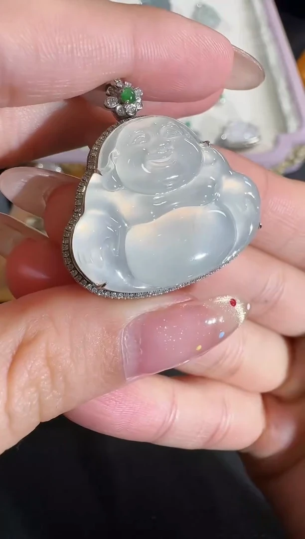 【闪购商品】翡翠吊坠(不含链)18K金镶嵌【源头工厂】钻石镶嵌