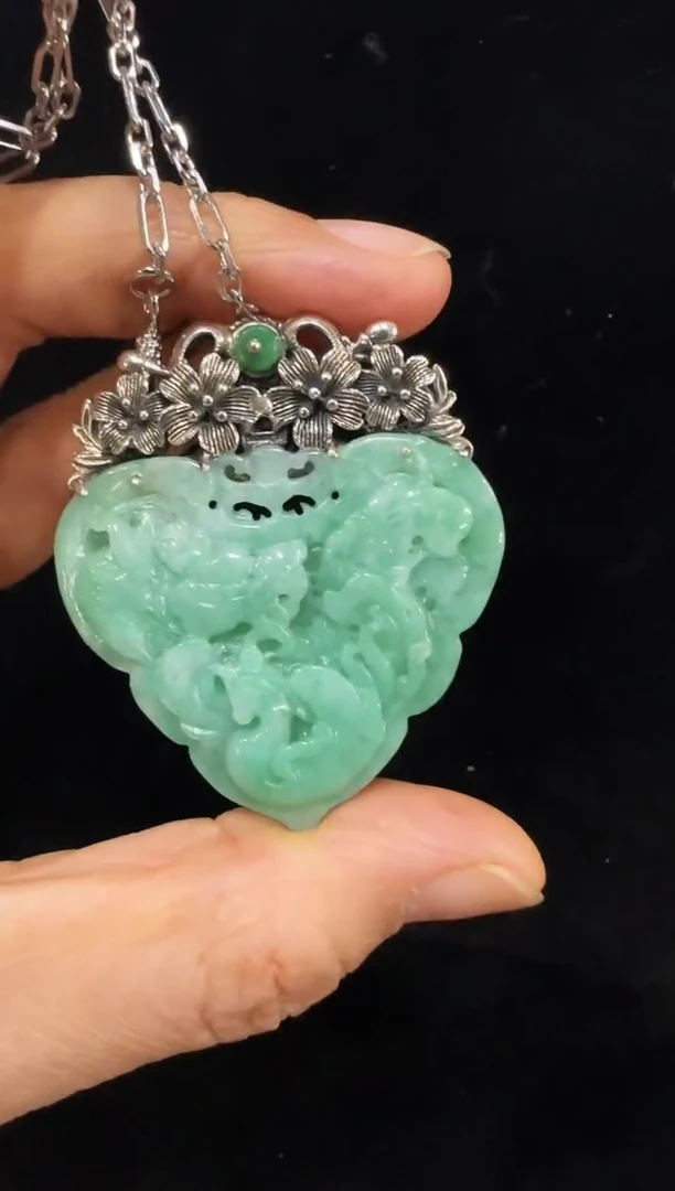 颈饰银S925镶嵌翡翠国风