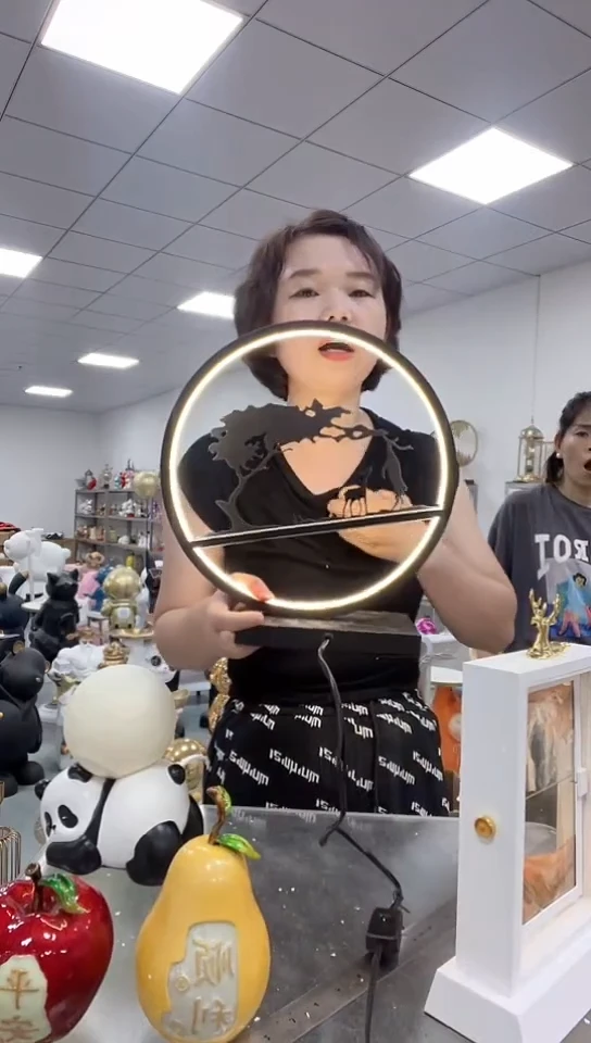 悦美母子鹿剪影灯