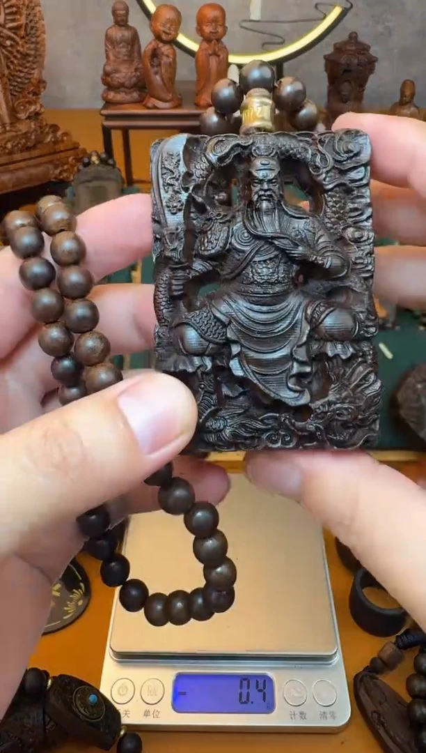 贡木吊坠《巴布亚贡木》新品御龙立刀关公+108颗