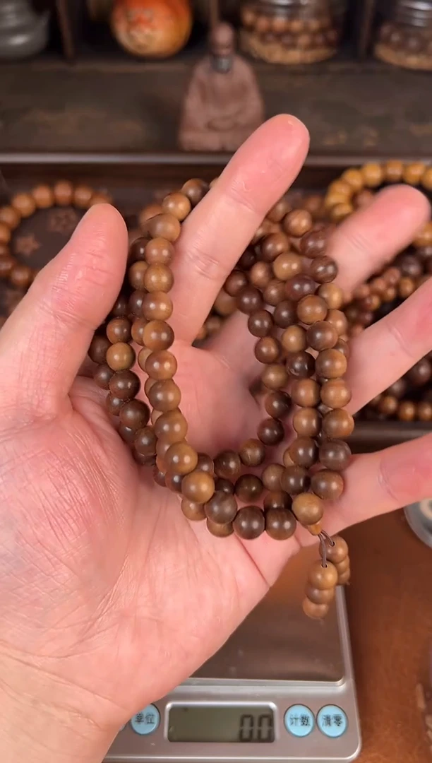 檀香木木头款榴****?迈索尔正区老山檀横纹黑肉雕花料0.8X108沉水