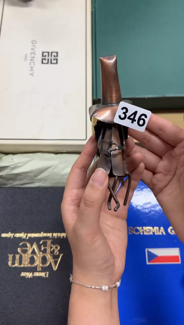 瓷片小****y+346中古商品谨慎参拍