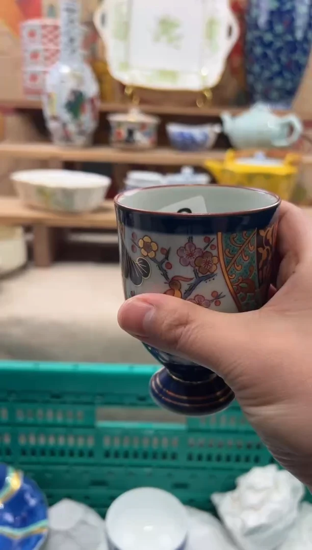 瓷片云*+瓷片------I548