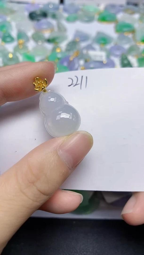 翡翠未镶嵌颈饰11111111111