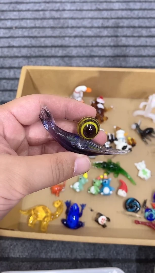 琉璃手工艺品三***?蜗牛