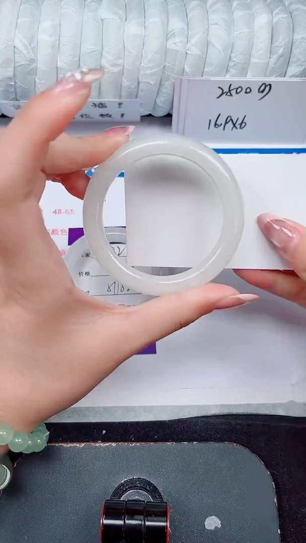 未镶嵌手镯石英质玉383-51/52