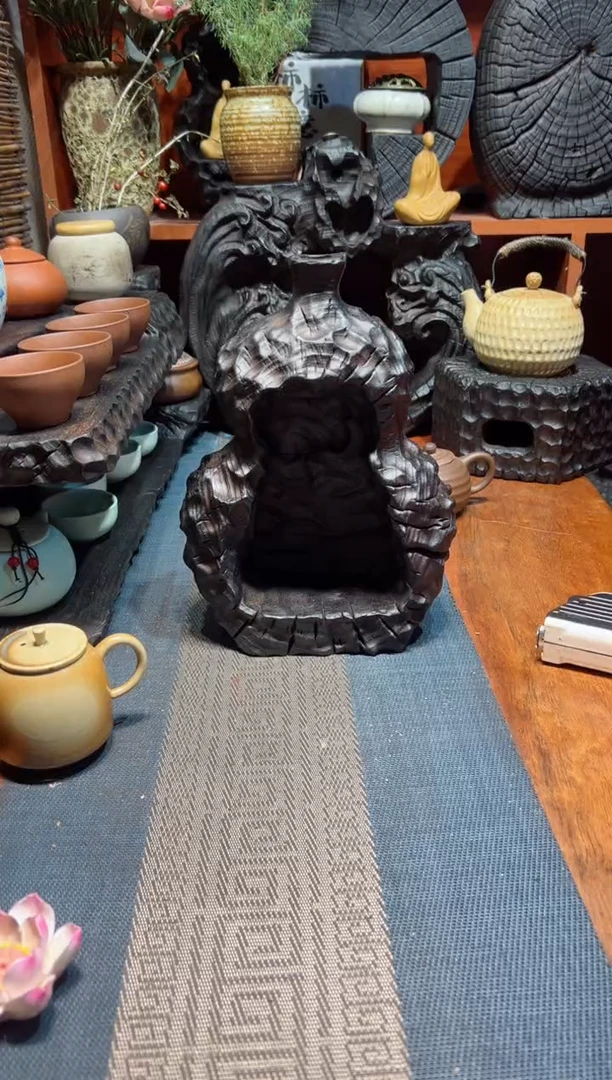 【闪购商品】香樟木木雕一物一拍