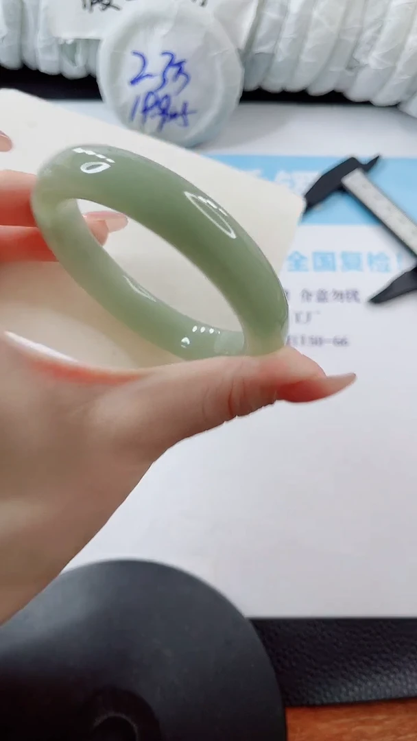 未镶嵌手镯石英质玉多样性发货L366