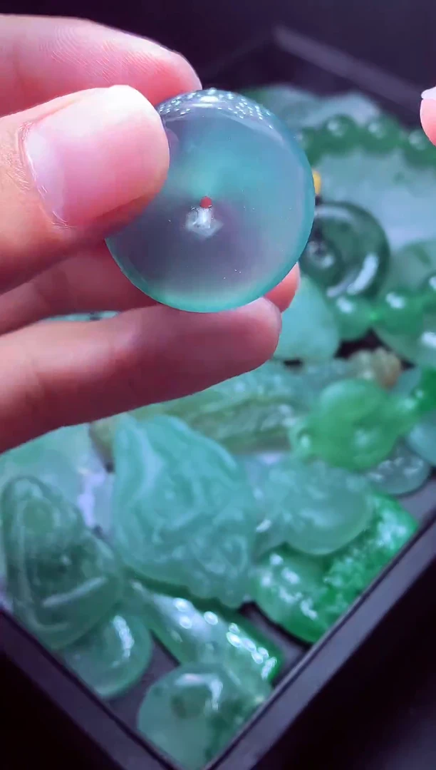 未镶嵌定制翡翠肚****#毛货翡翠定制