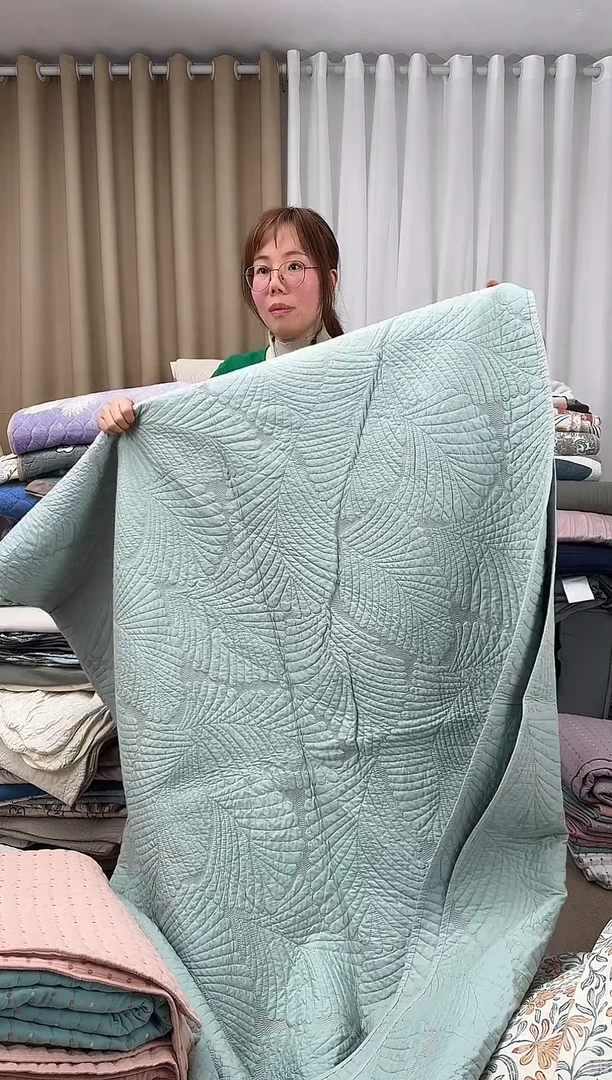 棉230*250芭蕉叶百百棉床盖