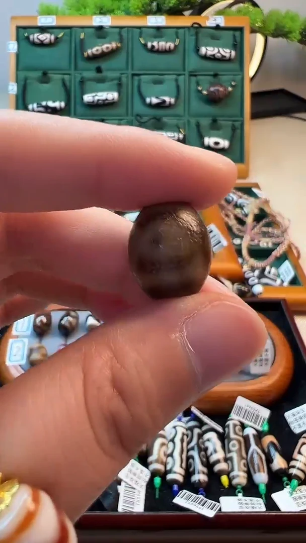 玛瑙/玉髓（覆膜）颈饰未镶嵌21（微瑕随机发货）