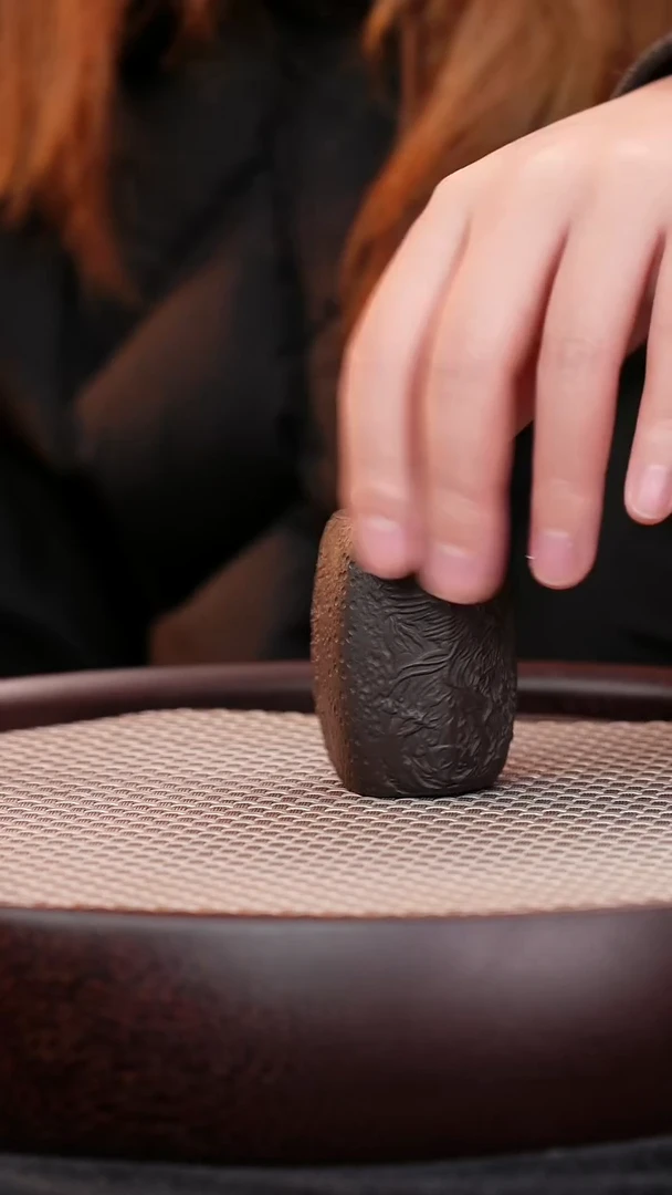 茶壶紫砂宜兴紫砂壶黑盖置