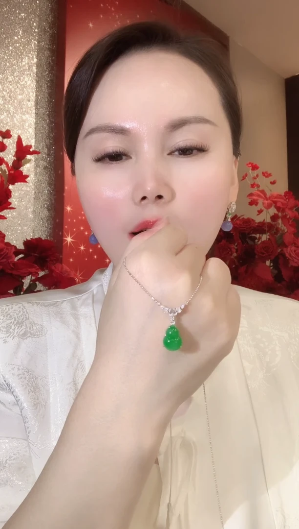 套链18K金镶嵌翡翠D25