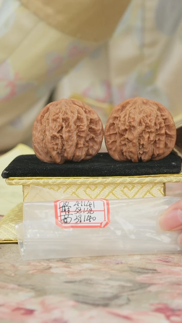 把件文玩核桃平谷四座楼