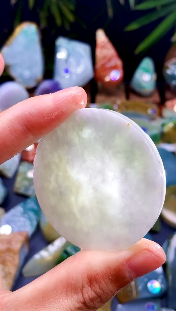 【闪购商品】定制翡翠未镶嵌翡翠