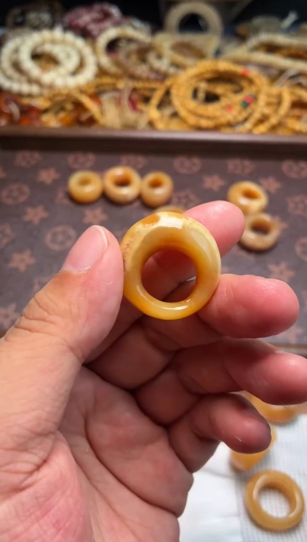 其他牛骨暴****?杂件728-马骨老料跑环