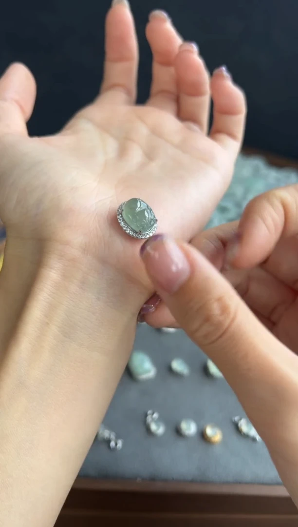 颈饰未镶嵌翡翠313买断