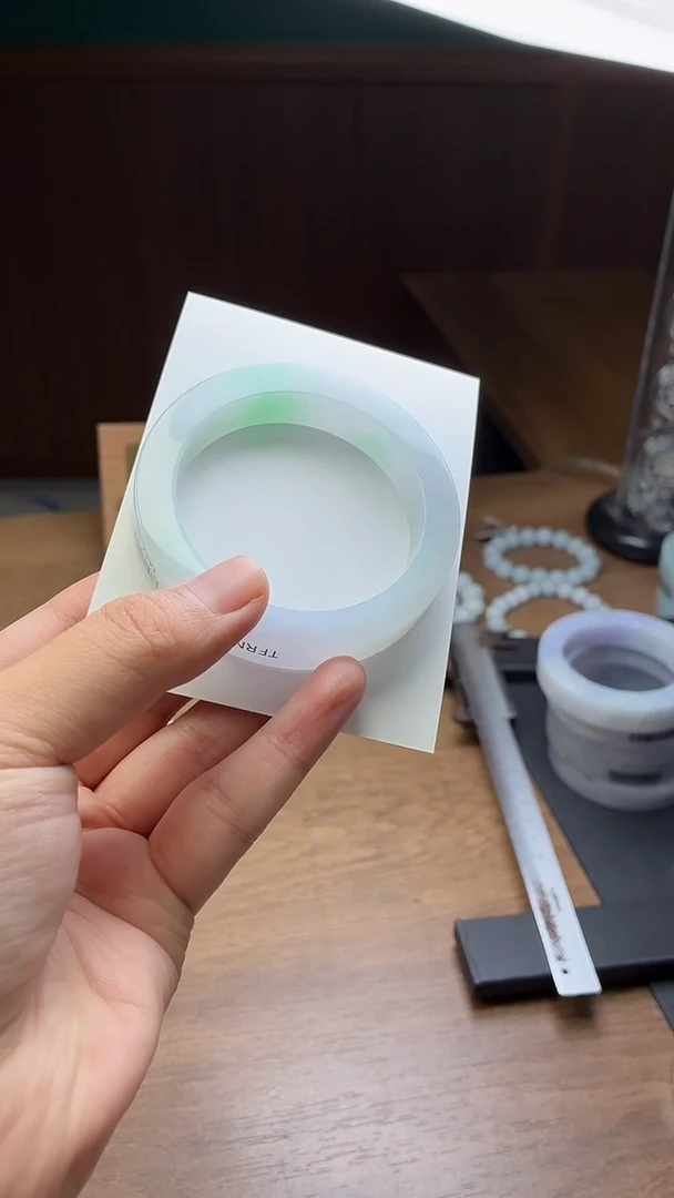 未镶嵌手镯定制翡翠真*定制