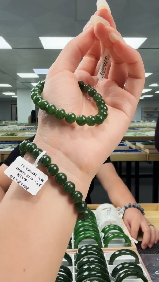 颈饰未镶嵌和田玉碧玉手串 BI12-SC8H4X 多样性发一